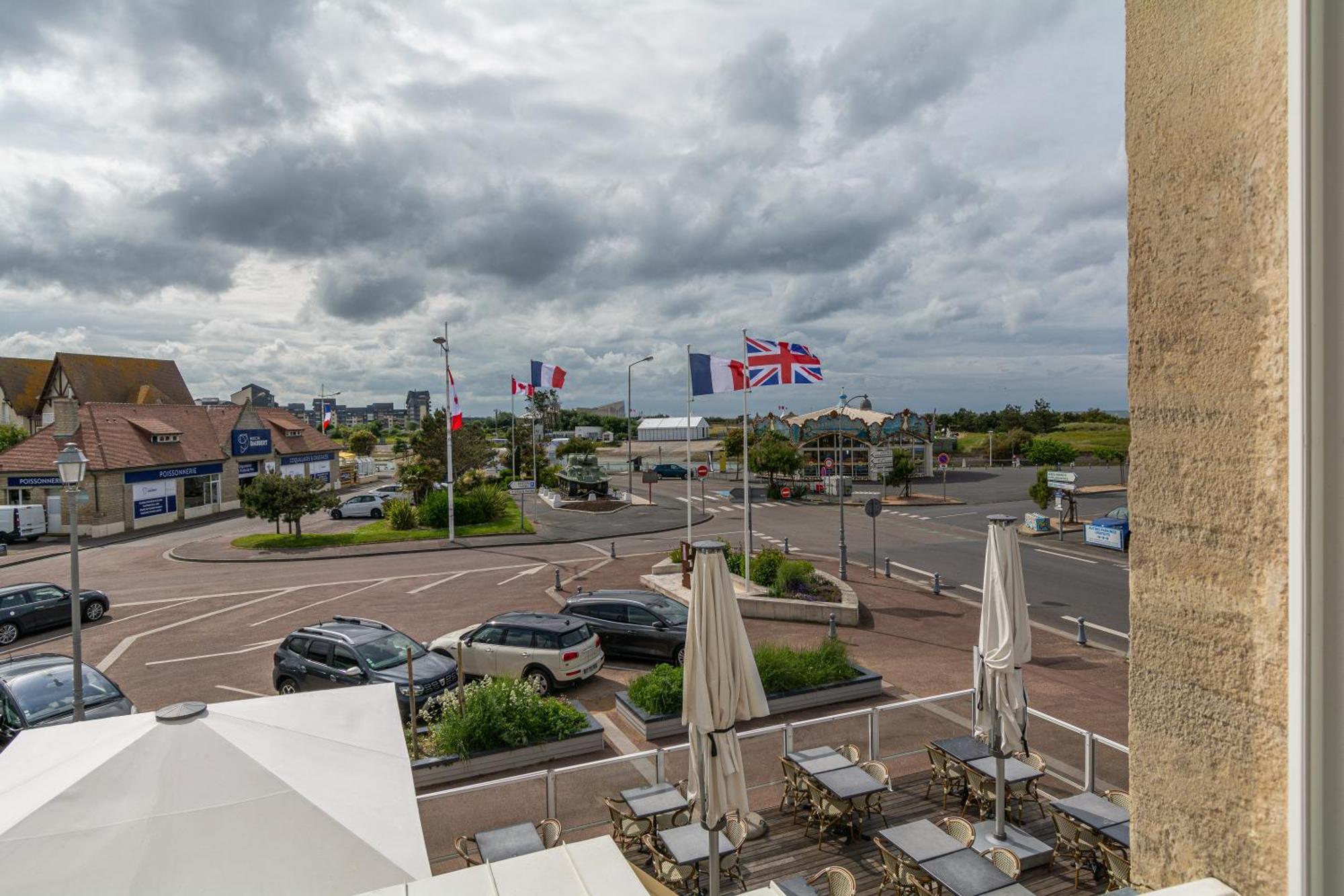 Hotel De La Plage Courseulles-sur-Mer Exterior foto